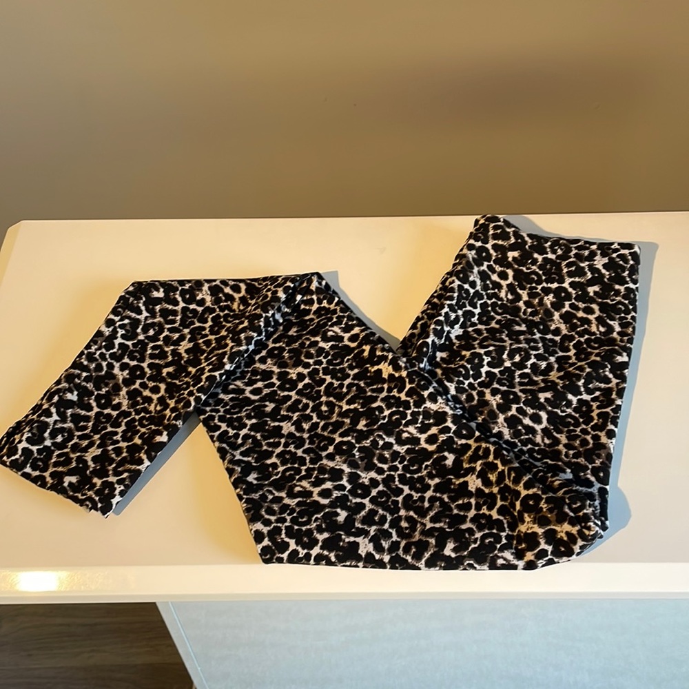 High waisted Animal print pants